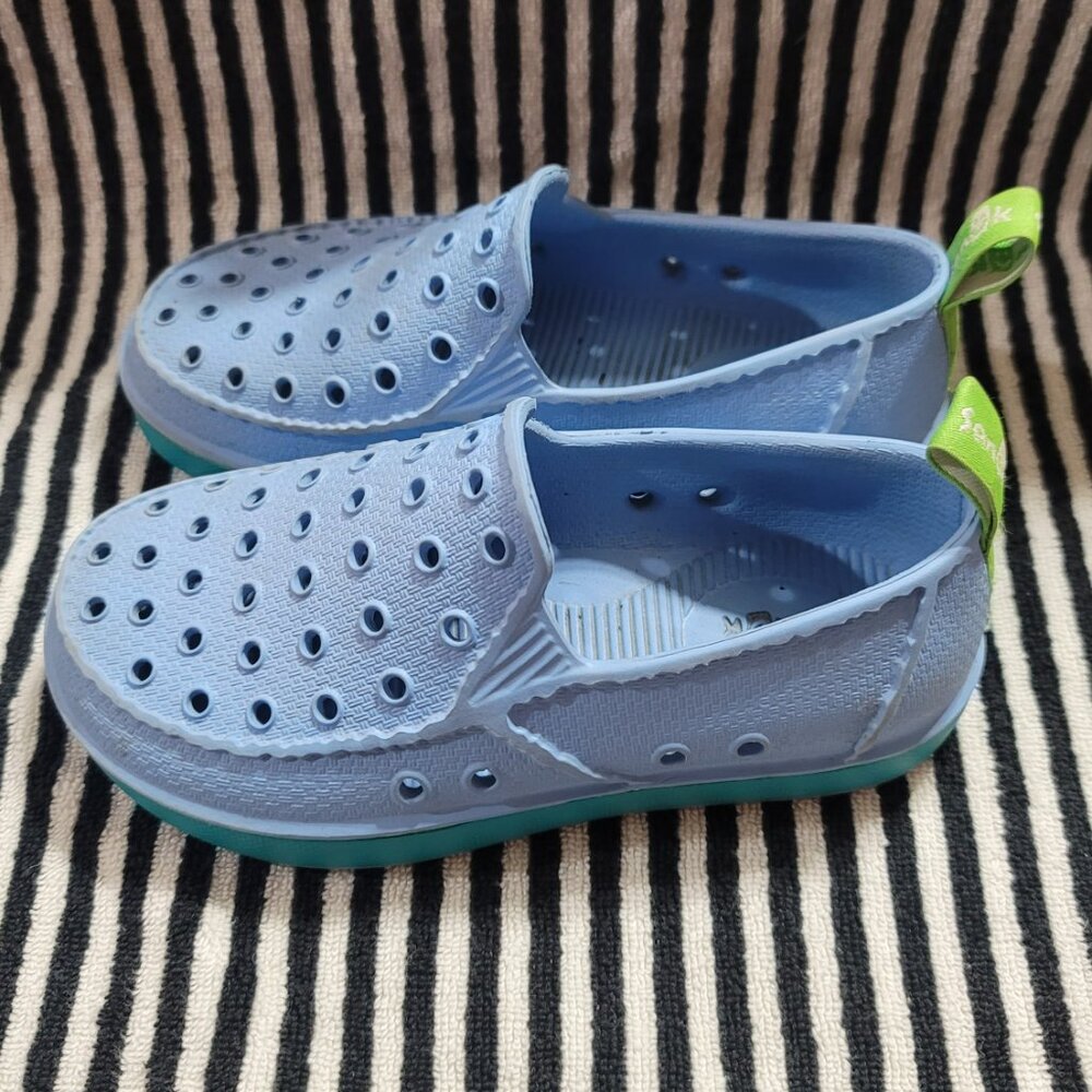 Sanuk Lil Walker Shoes - Picture 2 of 5